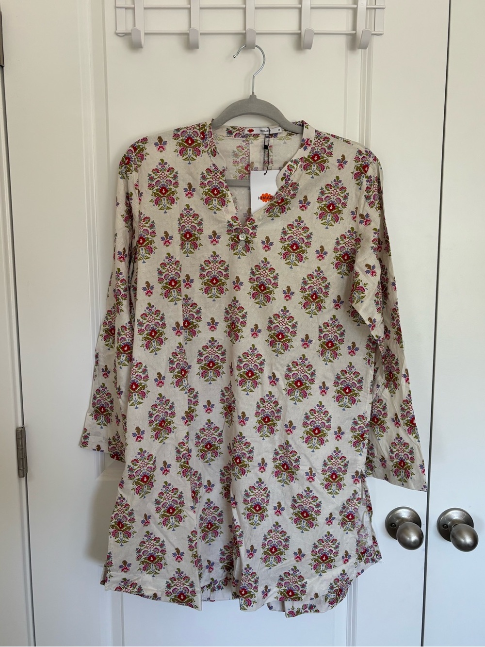 KHAADI BRAND NEW floral pakistani shalwar kameez